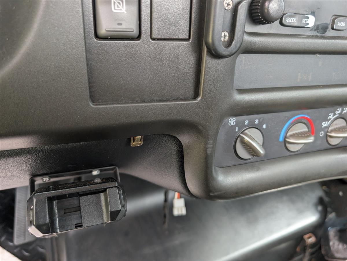2005 Chevrolet CC5500 65