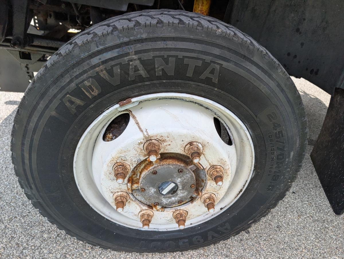 2005 Chevrolet CC5500 47