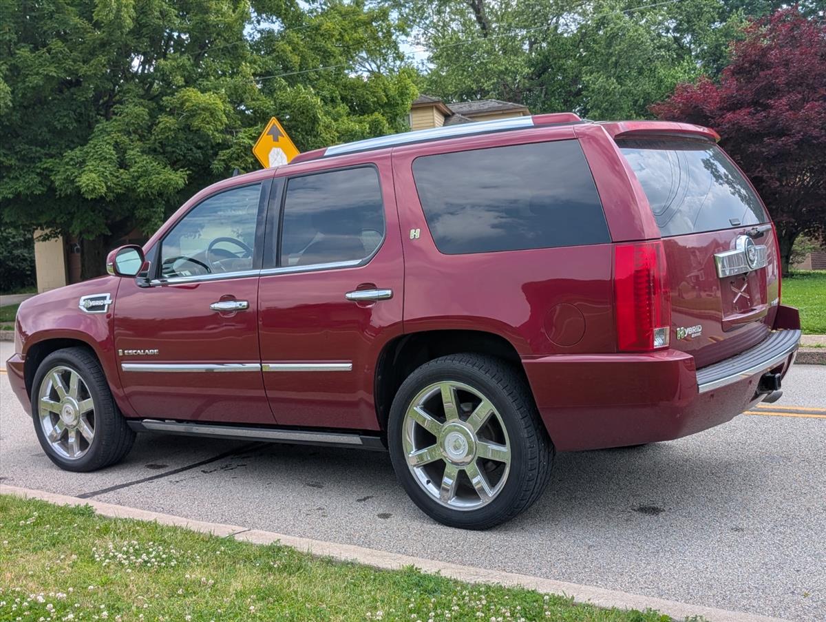 2009 Cadillac Escalade Hybrid 10
