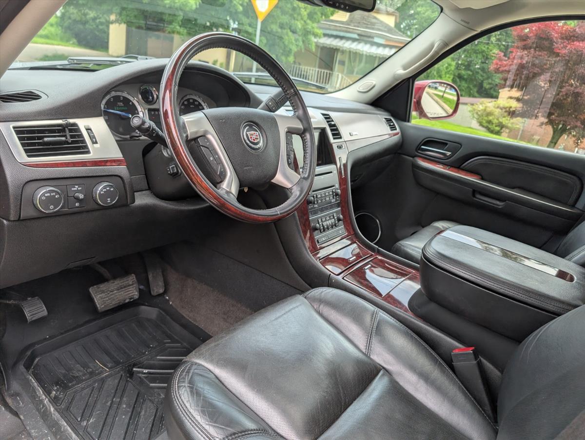 2009 Cadillac Escalade Hybrid 75