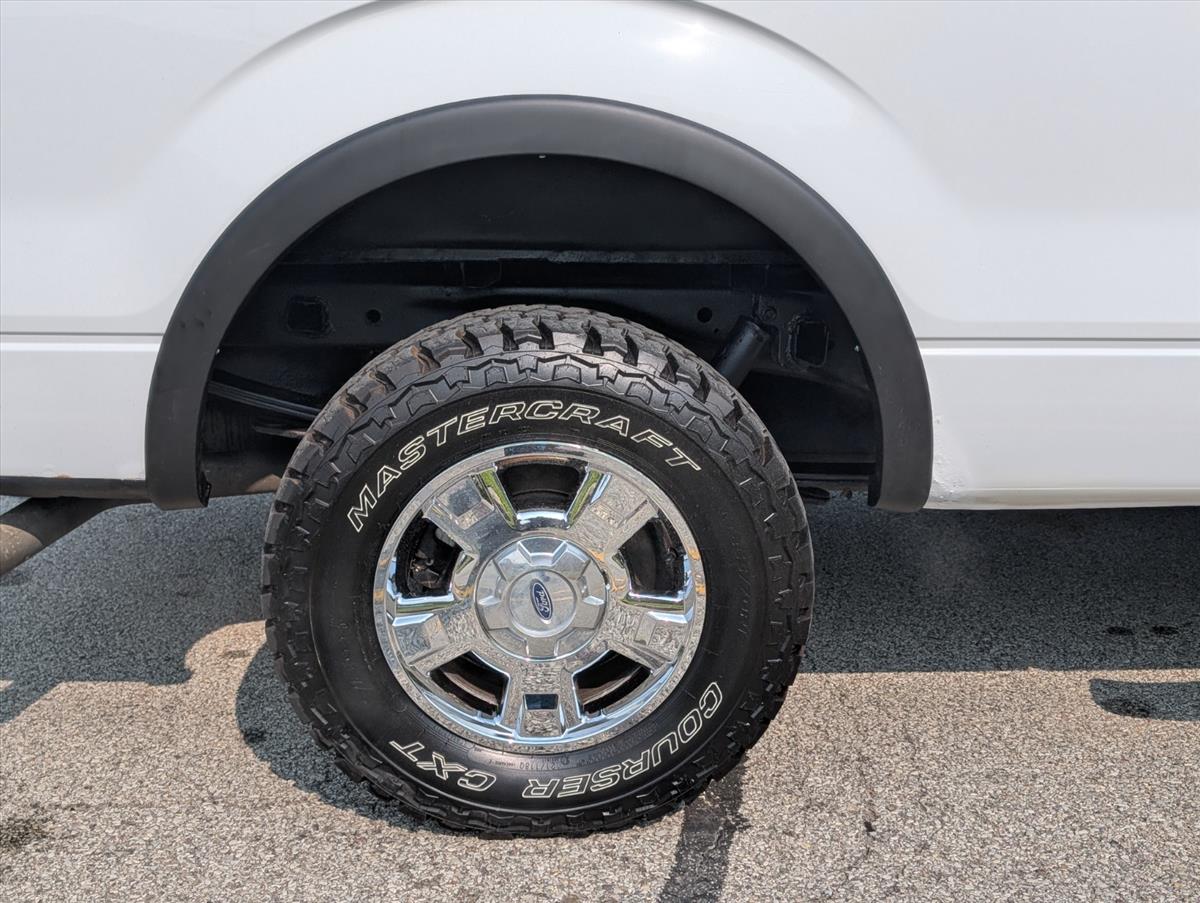 2012 Ford F-150 22
