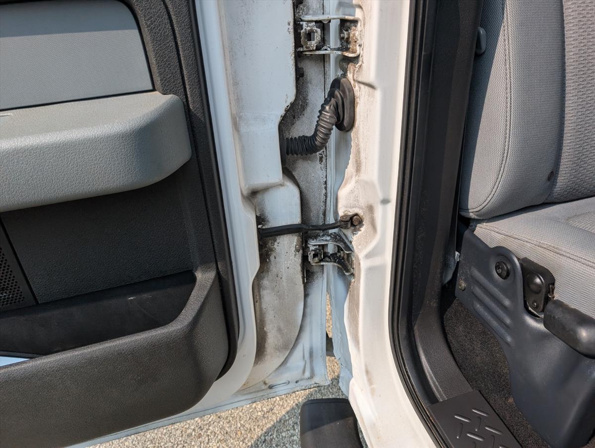 2012 Ford F-150 74