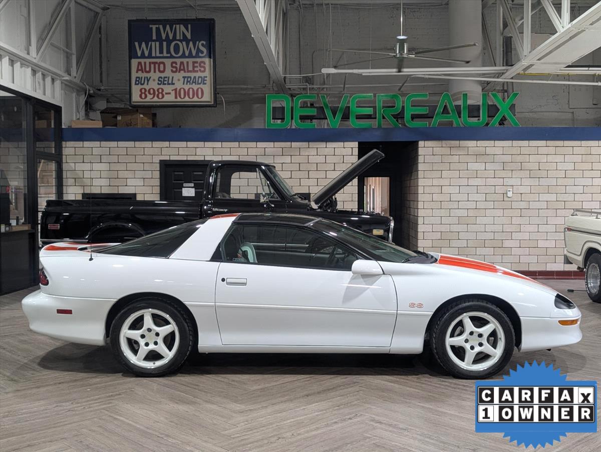 1997 Chevrolet Camaro 3