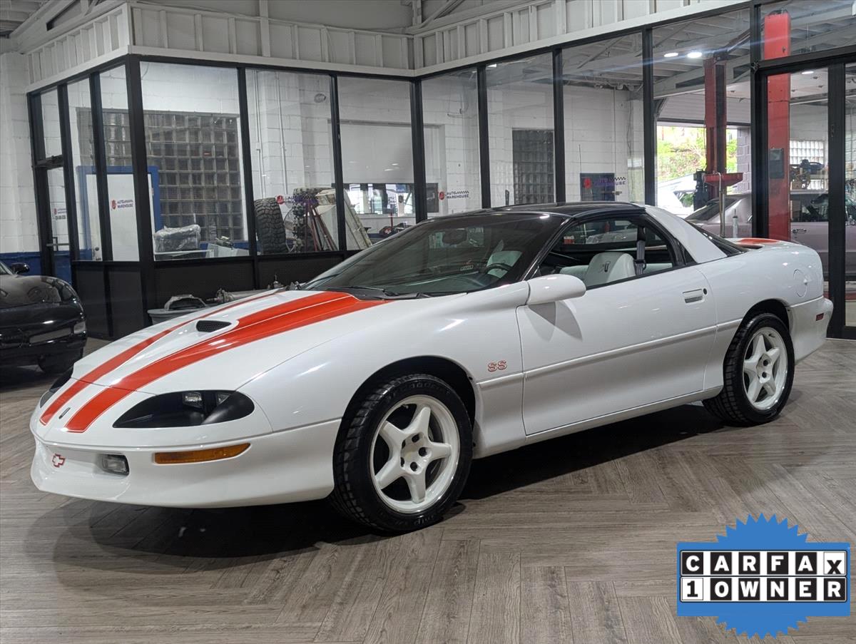 1997 Chevrolet Camaro 1