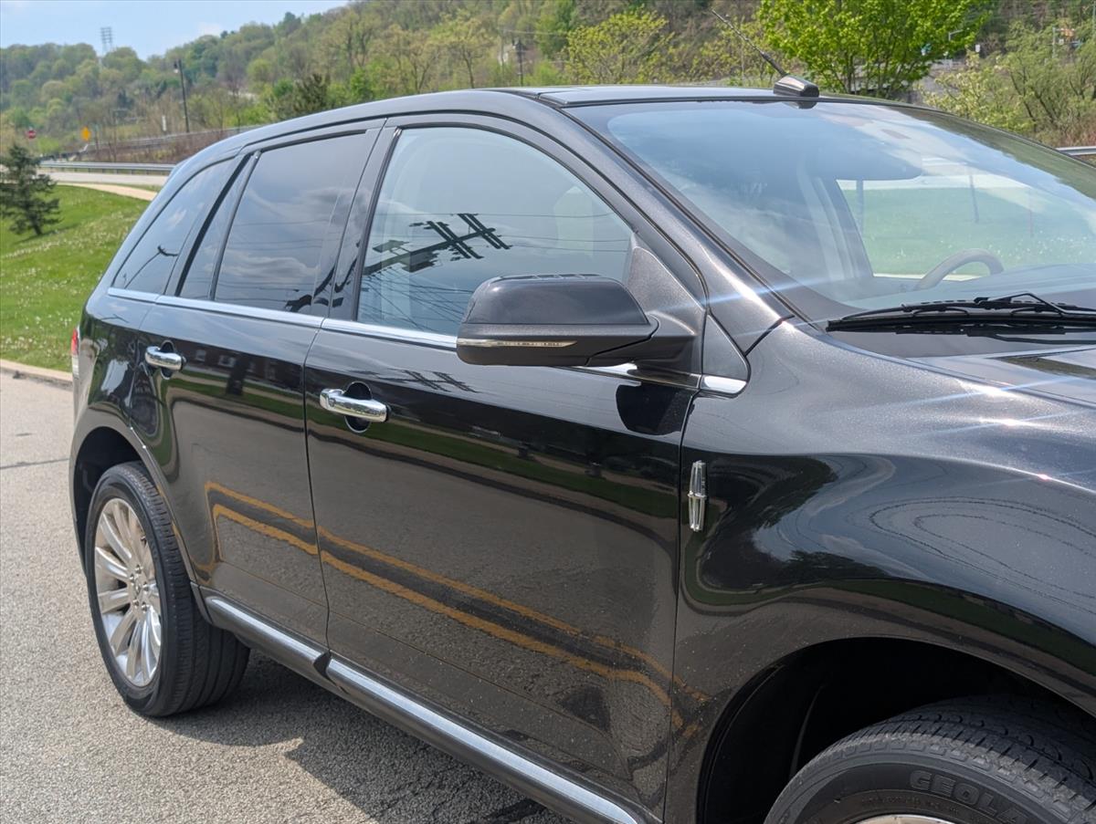 2013 Lincoln MKX 11