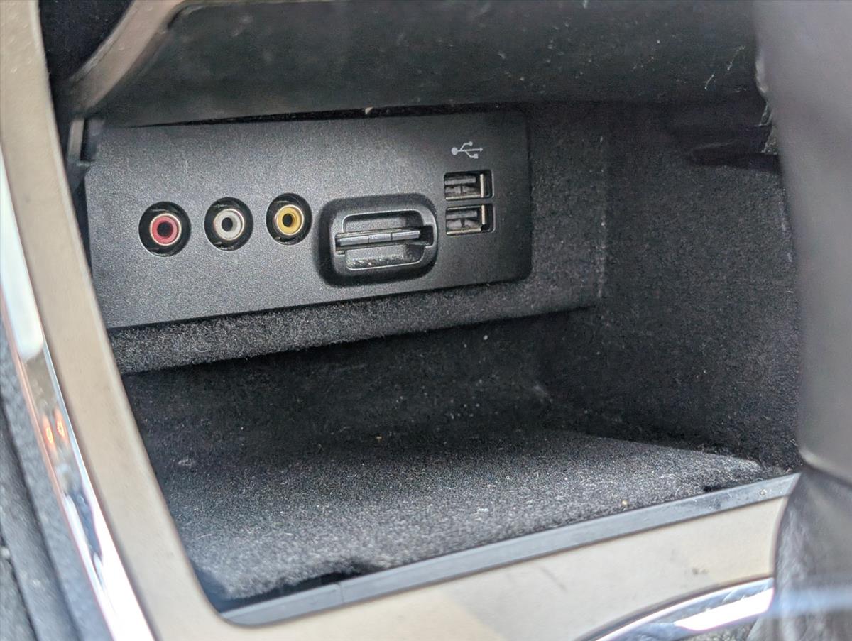 2013 Lincoln MKX 33