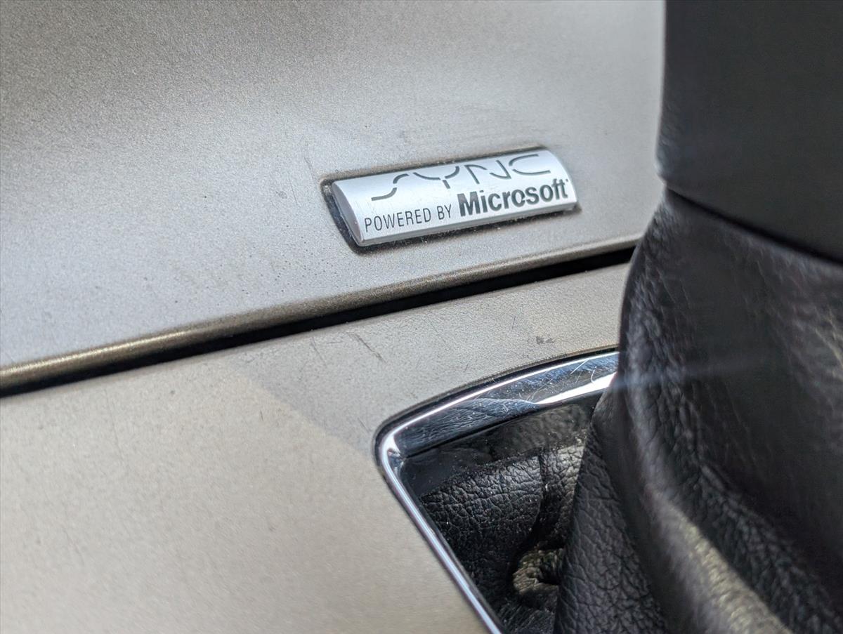2013 Lincoln MKX 34