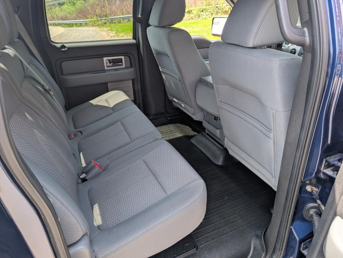 2011 Ford F-150 38