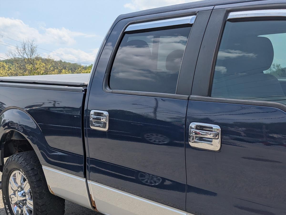 2011 Ford F-150 16