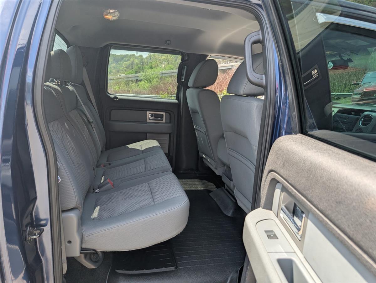 2011 Ford F-150 36