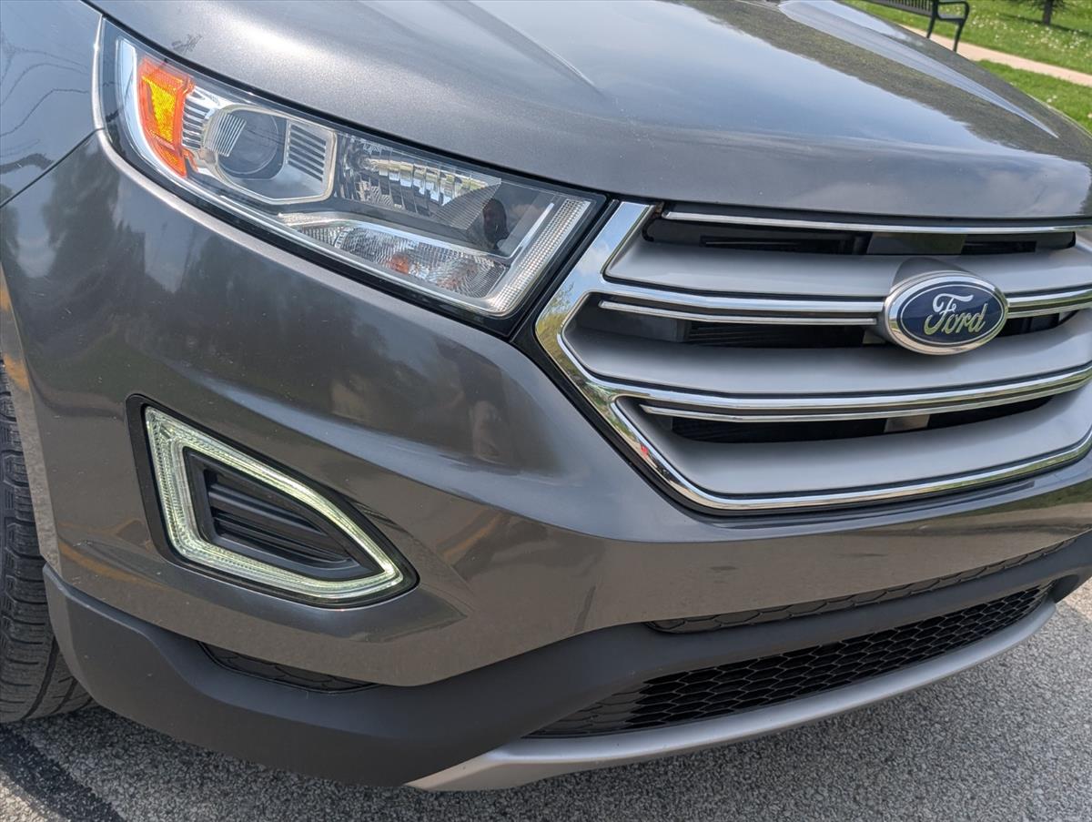 2015 Ford Edge 10