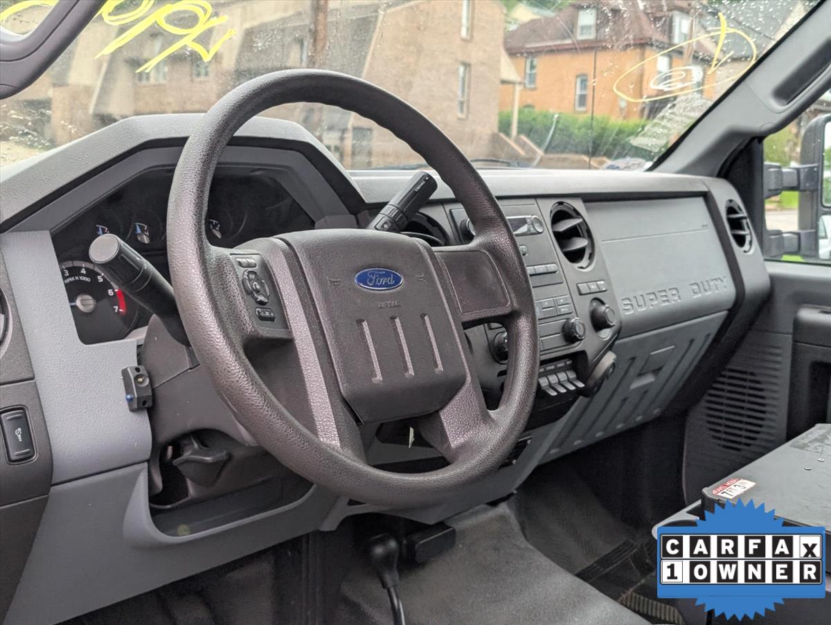 2014 Ford F-250 Super Duty 27