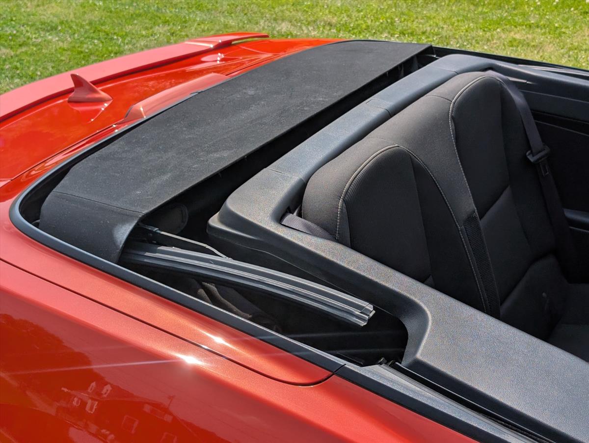 2012 Chevrolet Camaro 21