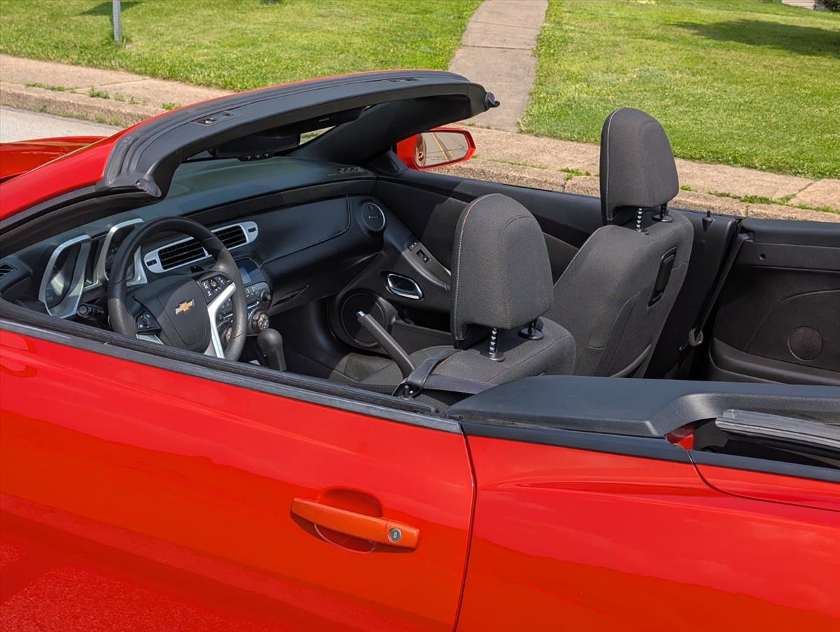 2012 Chevrolet Camaro 29