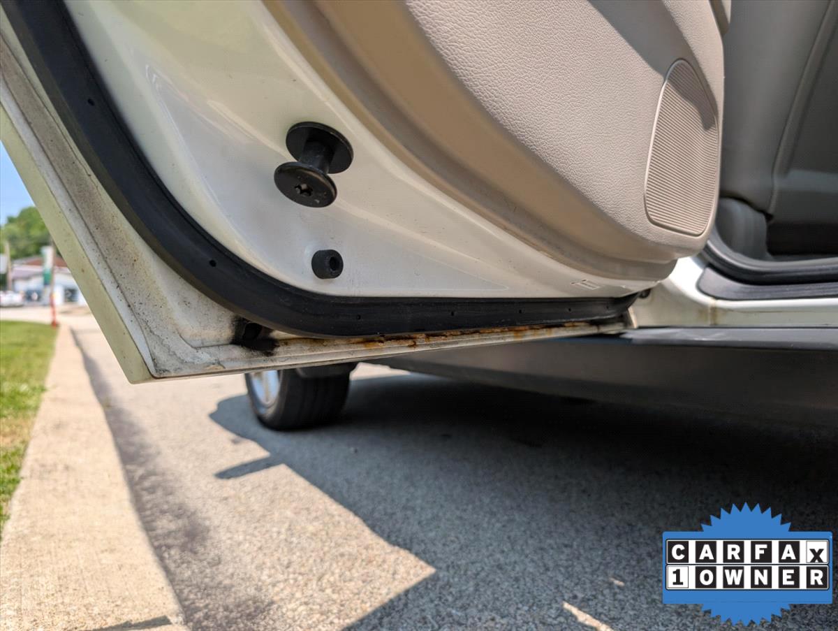 2006 Subaru Outback 63