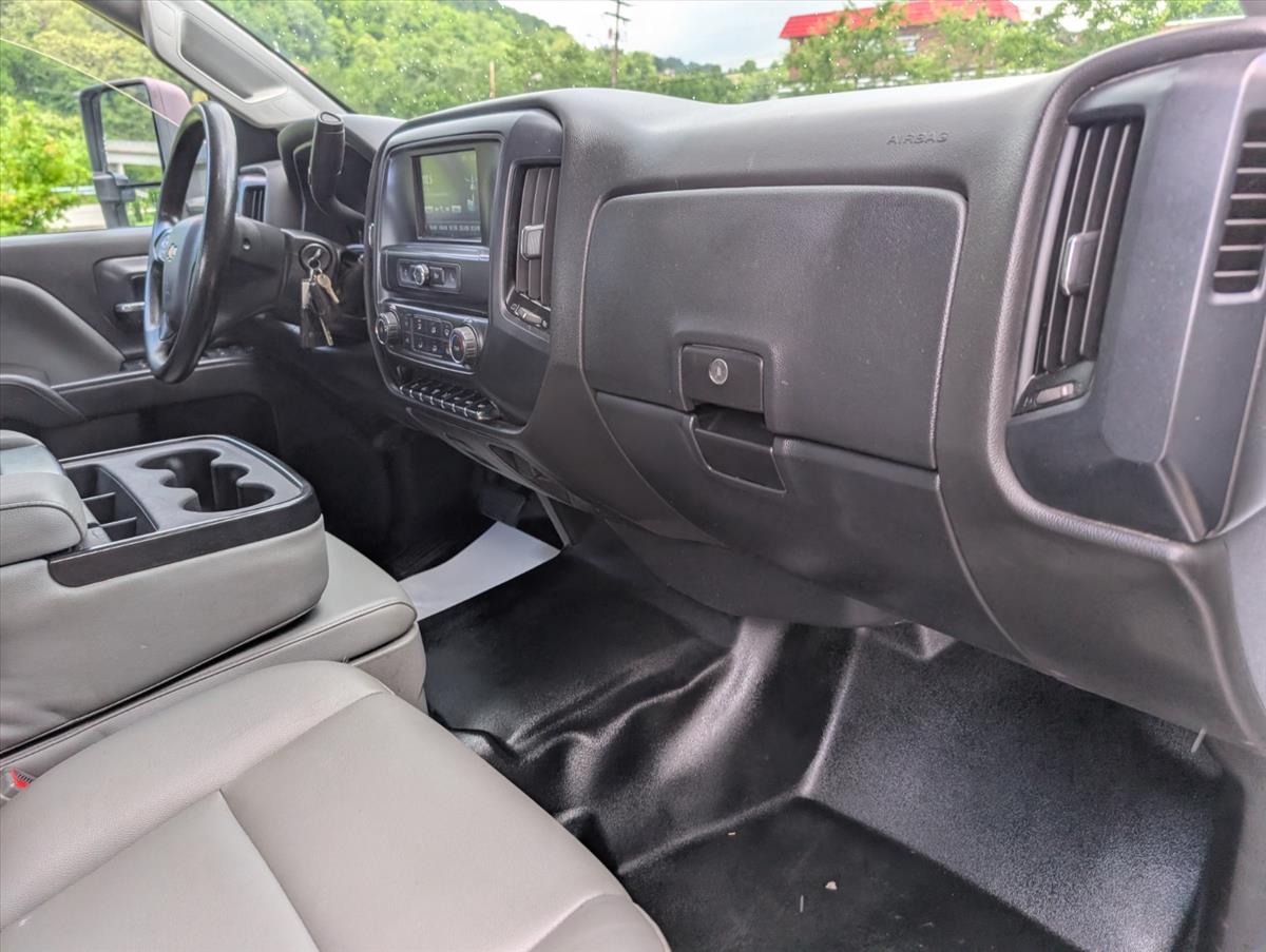 2020 Chevrolet Silverado 4500 33