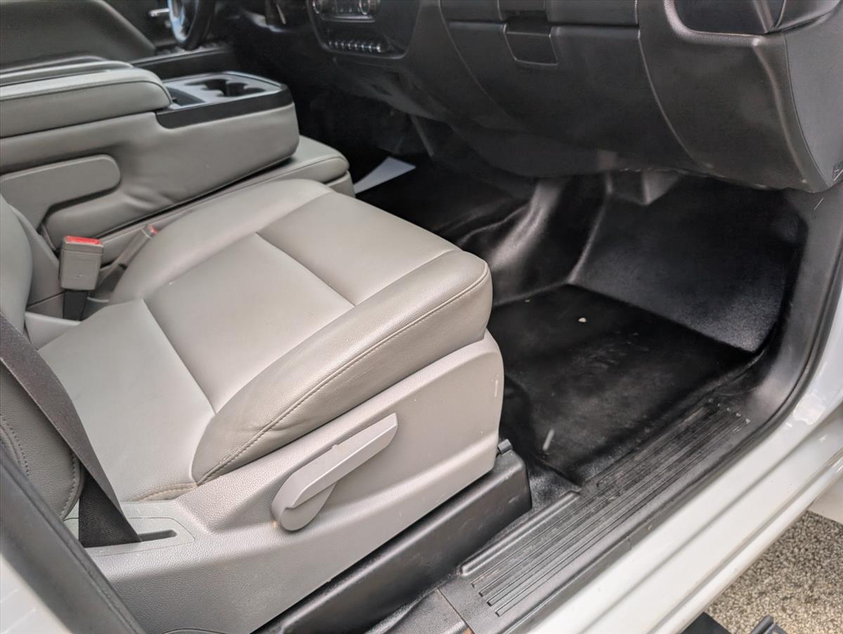 2020 Chevrolet Silverado 4500 34