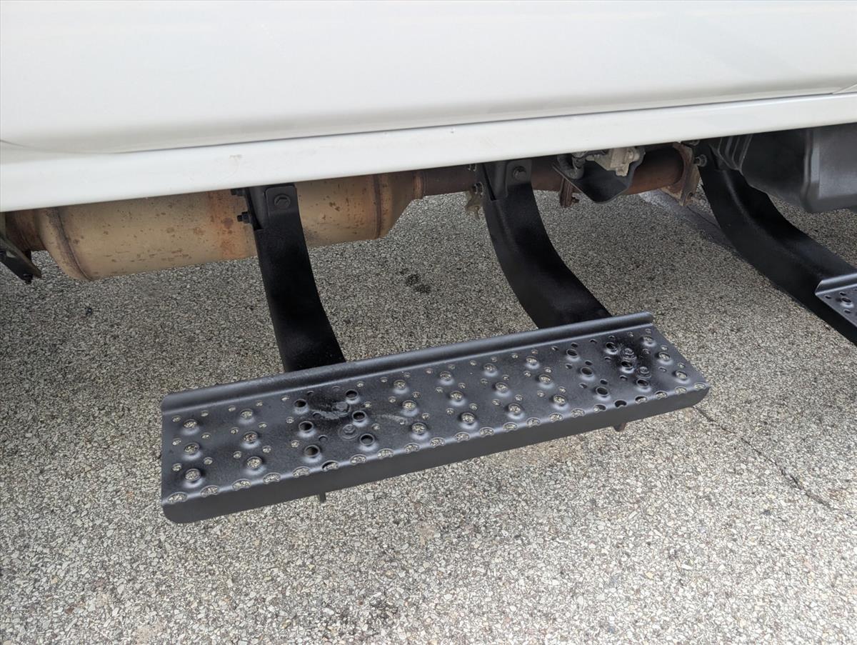 2020 Chevrolet Silverado 4500 24