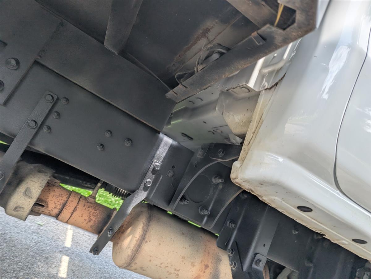 2020 Chevrolet Silverado 4500 81