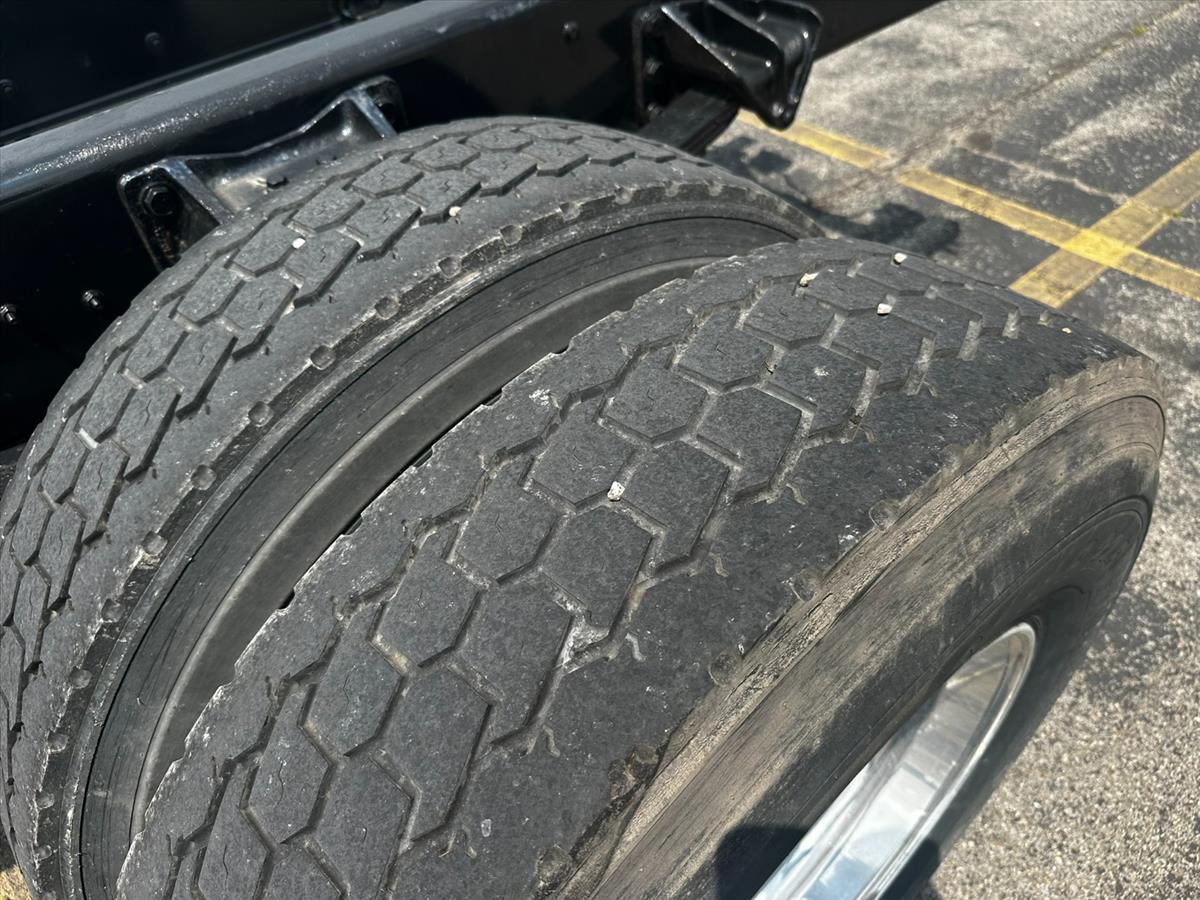 2018 International DuraStar 4400 14