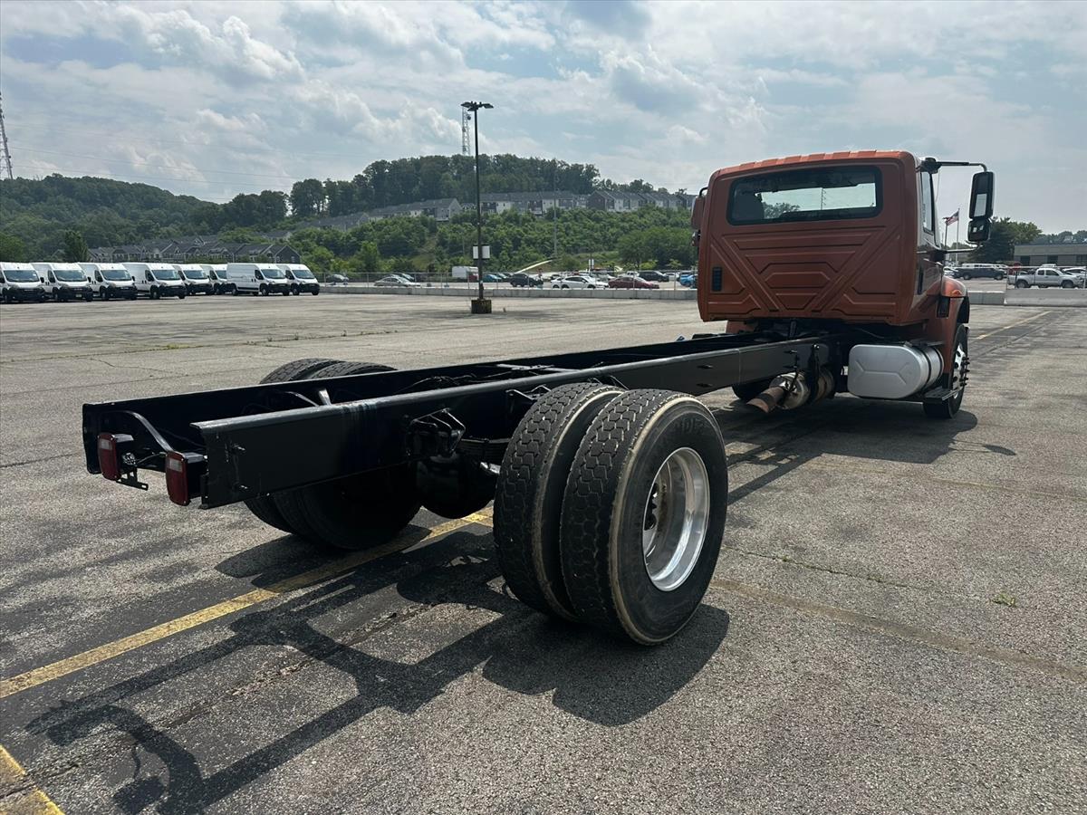 2018 International DuraStar 4400 5