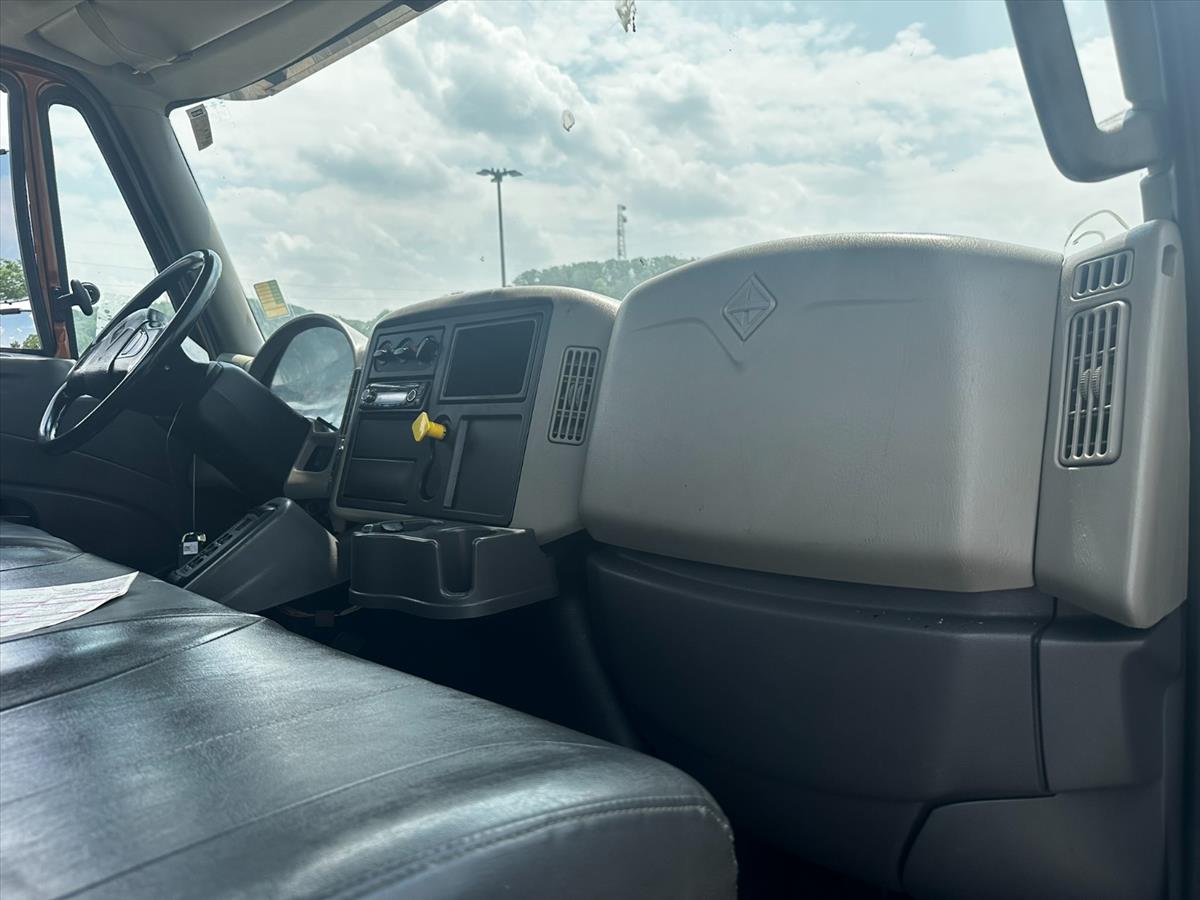 2018 International DuraStar 4400 31