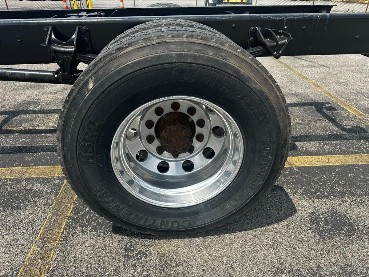 2018 International DuraStar 4400 15