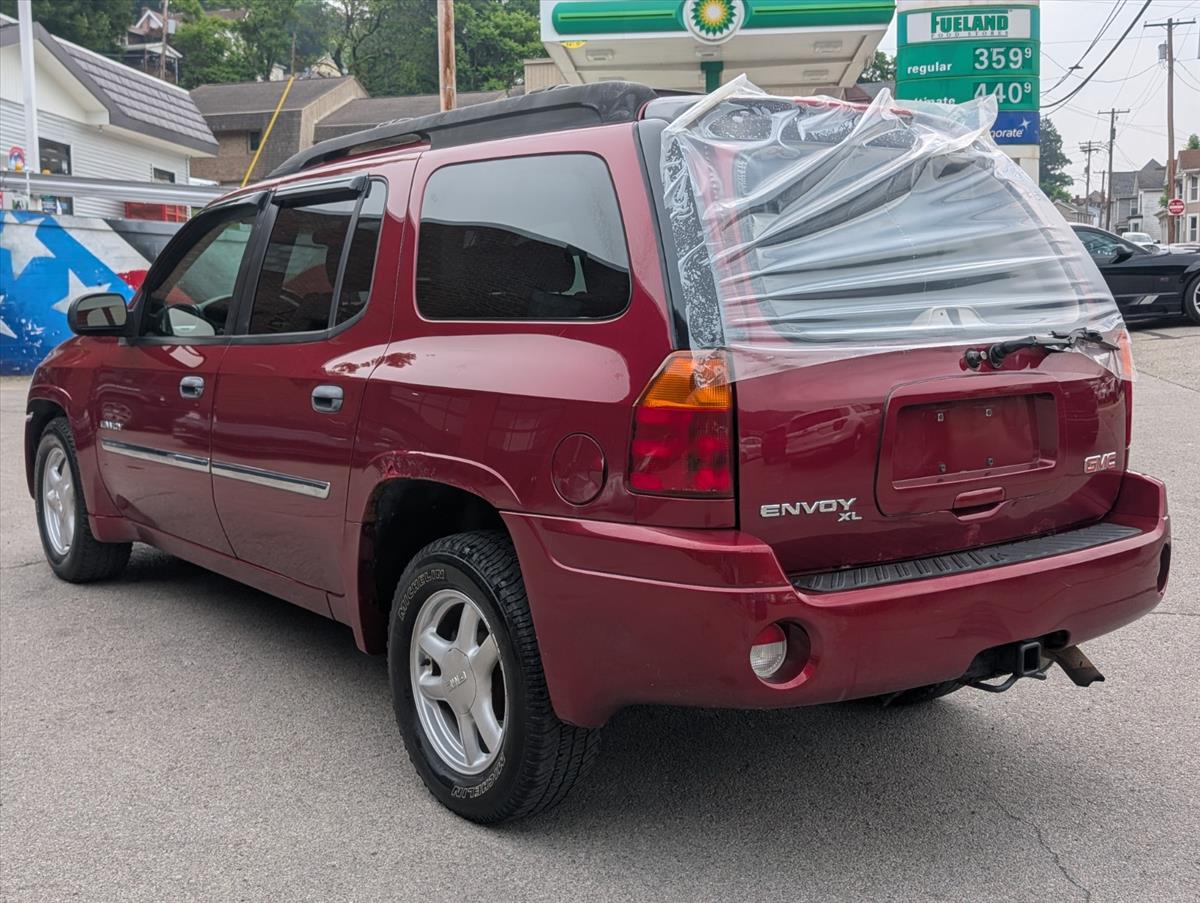 2006 GMC Envoy XL 9
