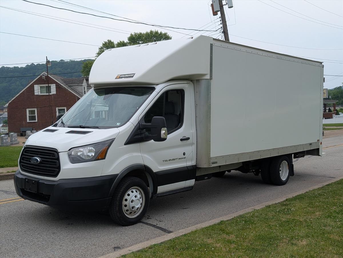 2019 Ford Transit 9