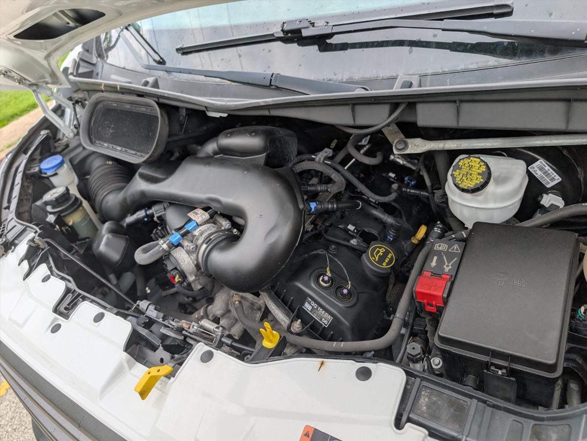 2019 Ford Transit 38