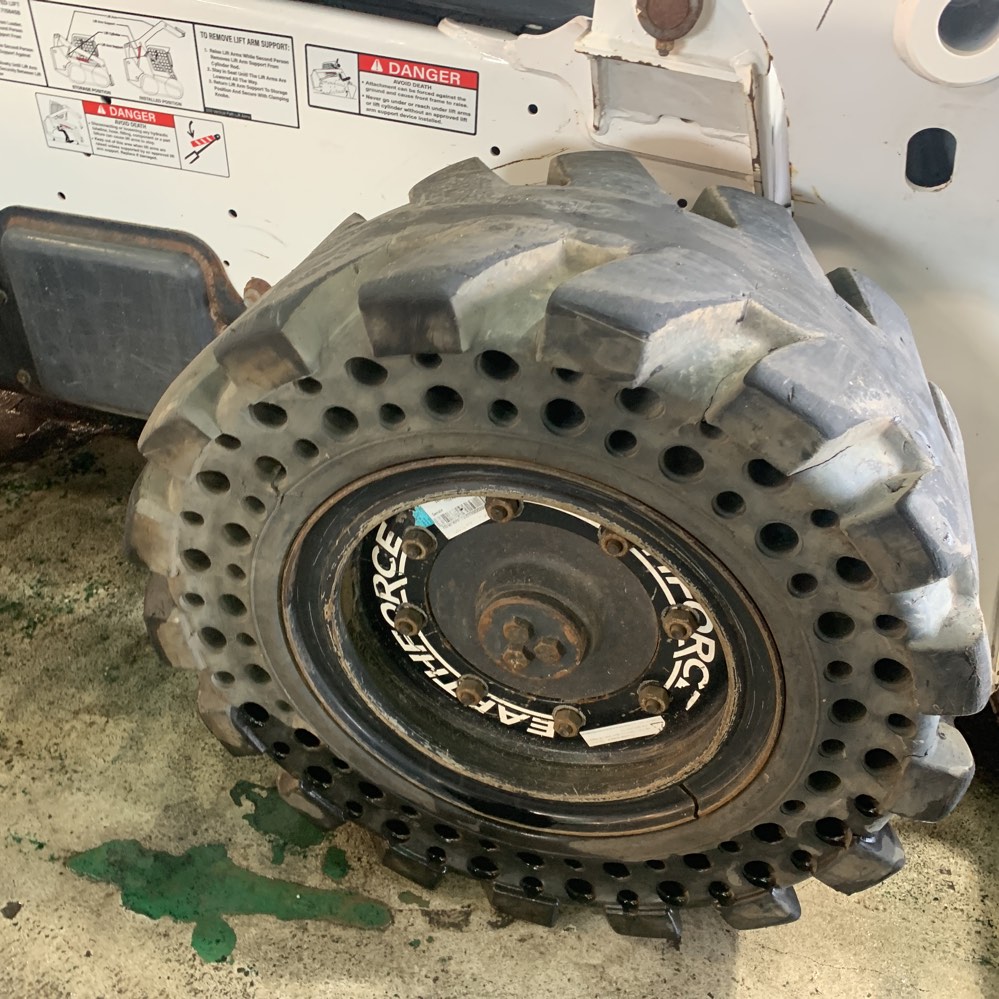 2018 Bobcat S740 18