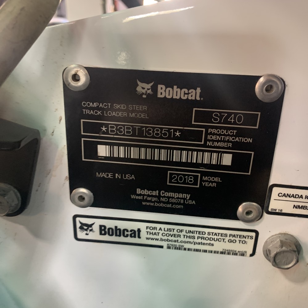2018 Bobcat S740 23