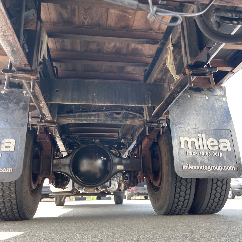 2018 Hino 268 31
