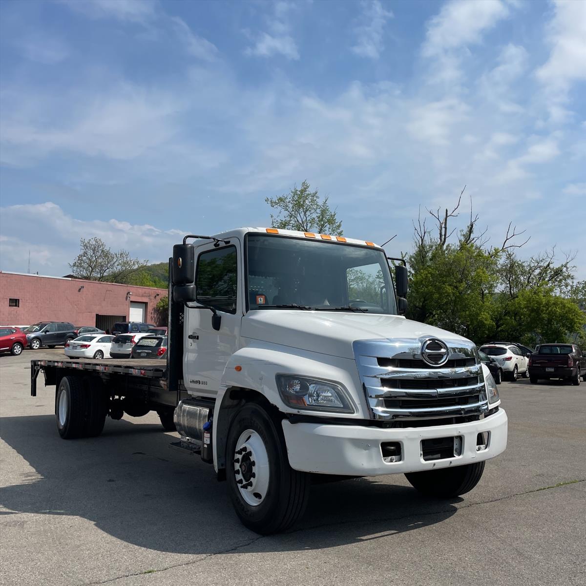 2018 Hino 268 48