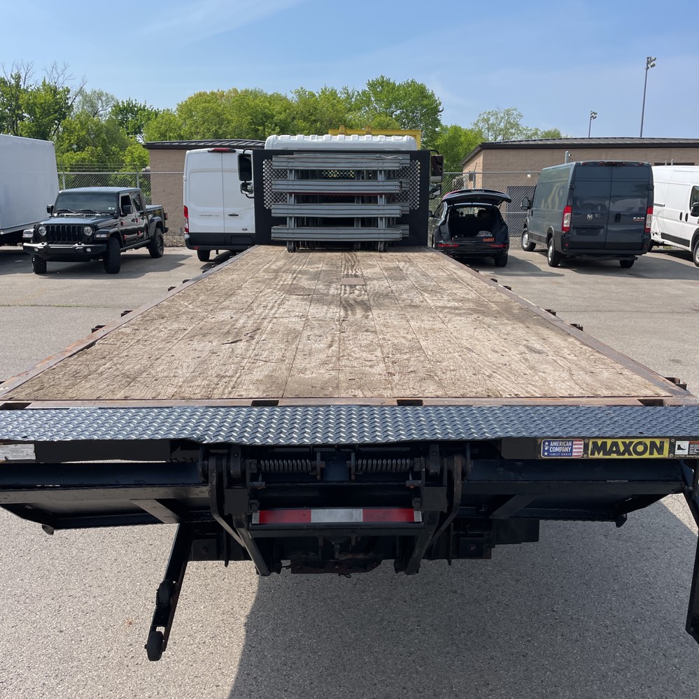 2018 Hino 268 30