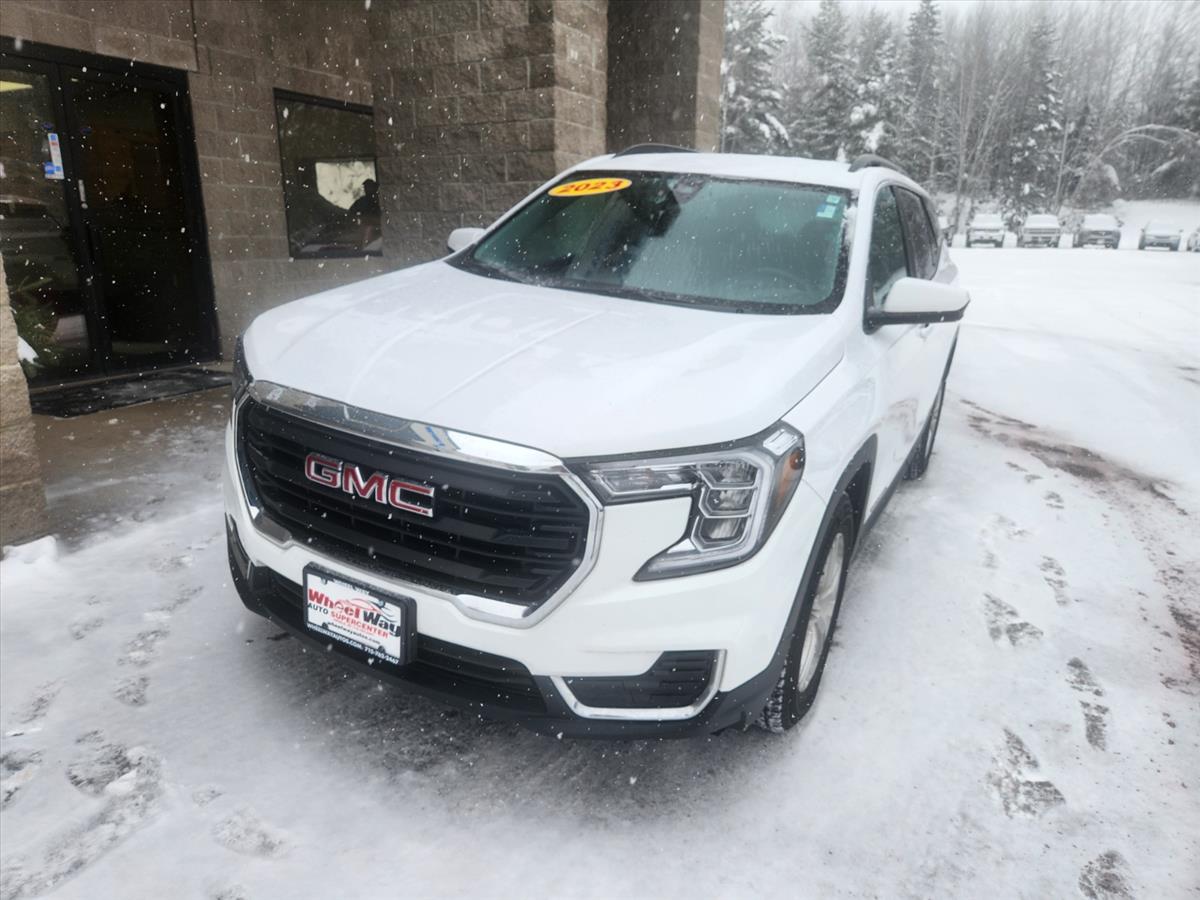 2023 GMC Terrain SLE's photo