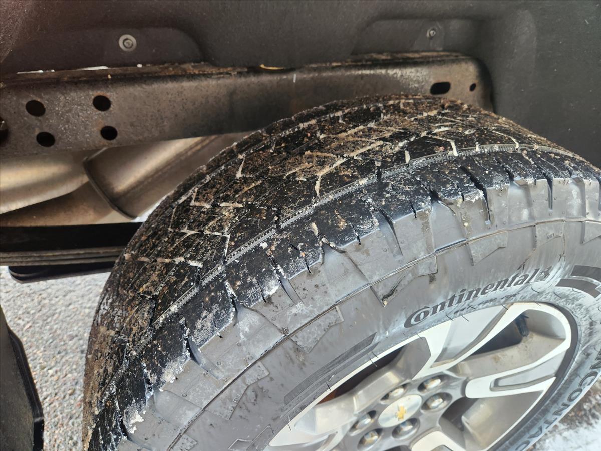 vehicle carousel slide 3 