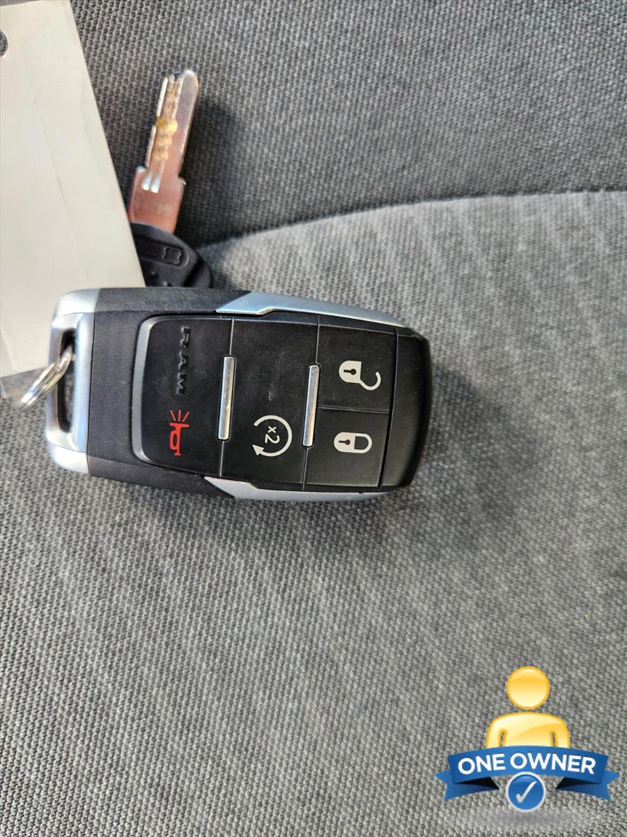 vehicle carousel slide 7 