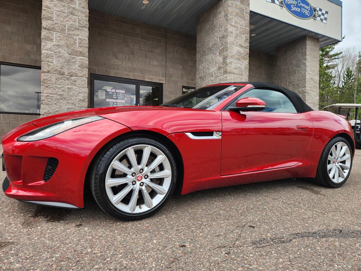 2017 Jaguar F-TYPE Premium Convertible's photo